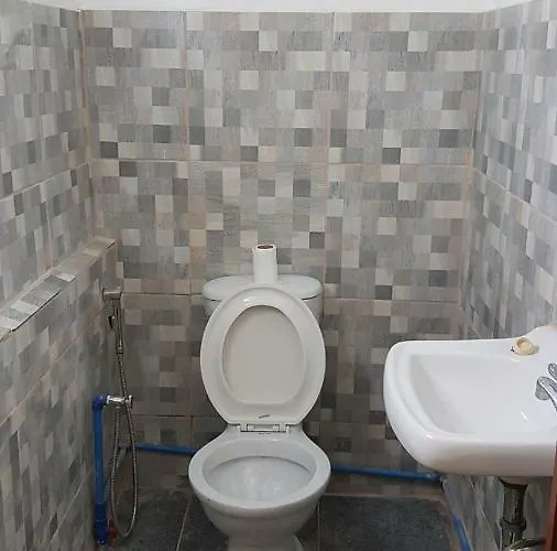 Qhouse